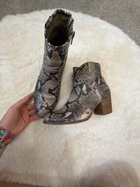Carlos by Carlos Santana Women's Snakeskin Print Block Heel Ankle Booties